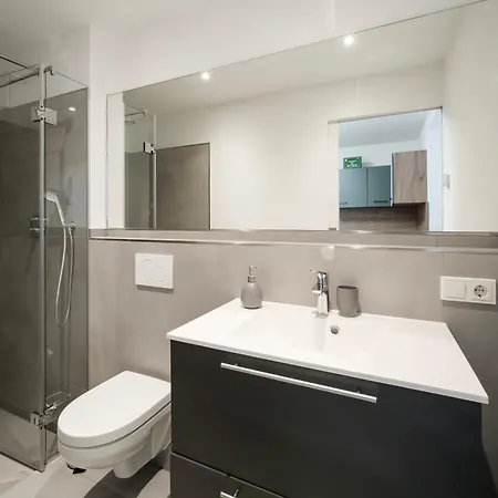 Apartment Moderne Erdgeschoss